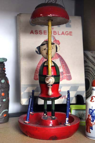 Figurines