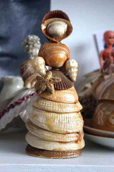 Figurines